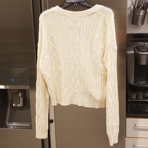 💕SHOW ME YOUR MUMU💕 Joey Lace Up Sweater Snowflake Cable Knit Soft White S NWT - Picture 8 of 8